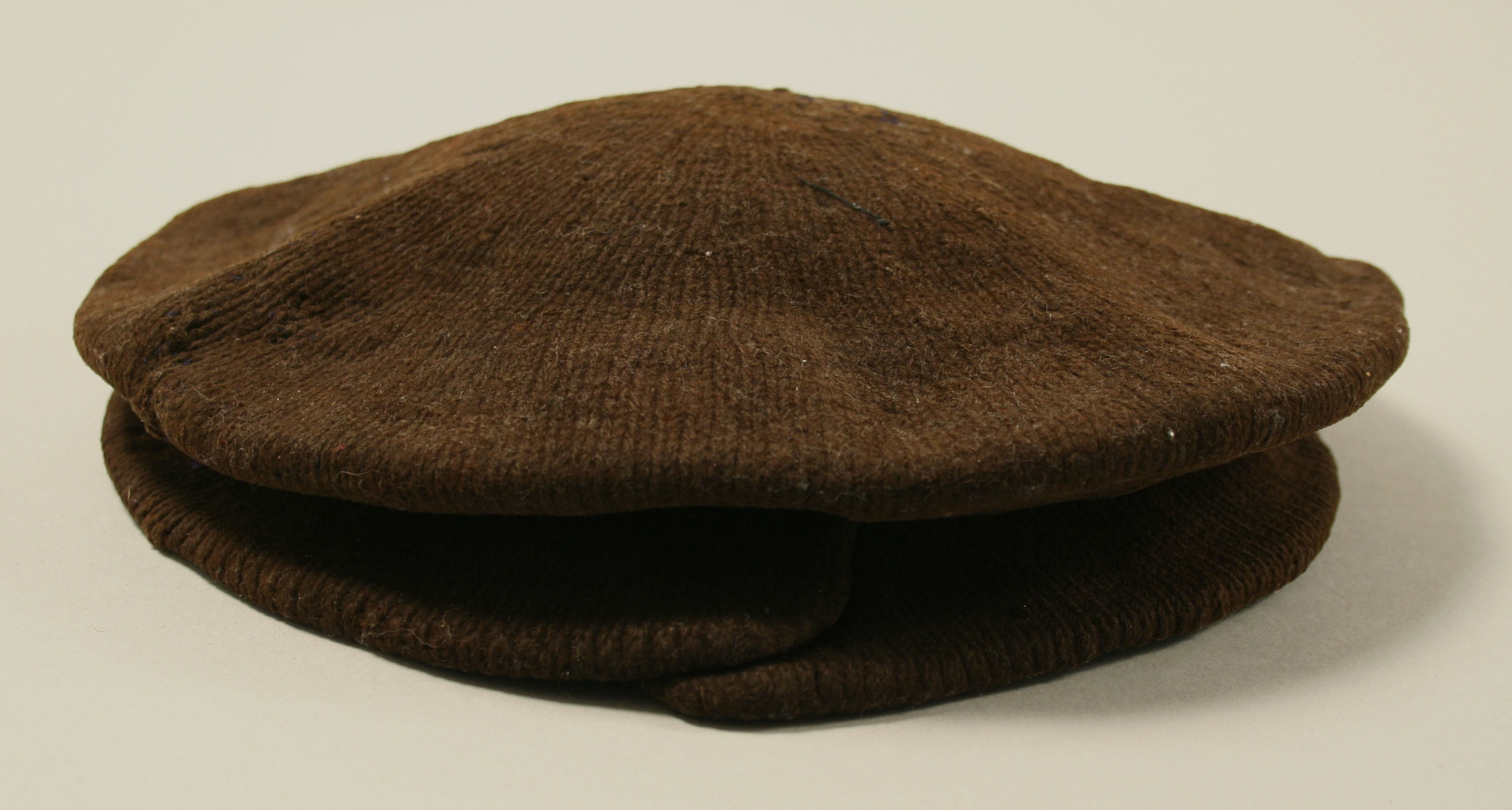 A surviving British wool cap from the sixteenth century